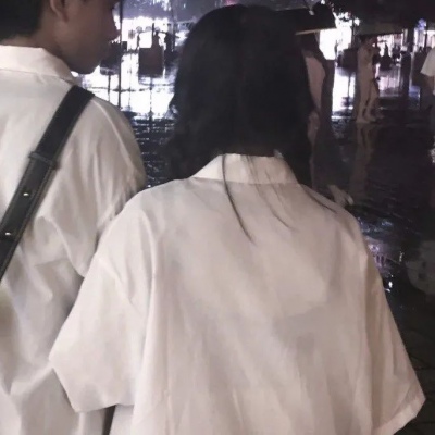 刷抖音评论点赞便宜 - 养儿子的经典语录,床上躺着刷微博投100元抖500粉丝